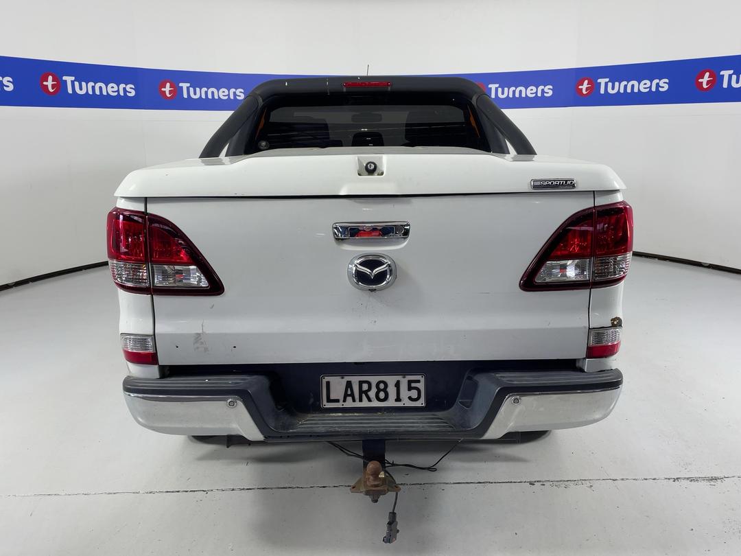 Photo '6' of Mazda Bt-50