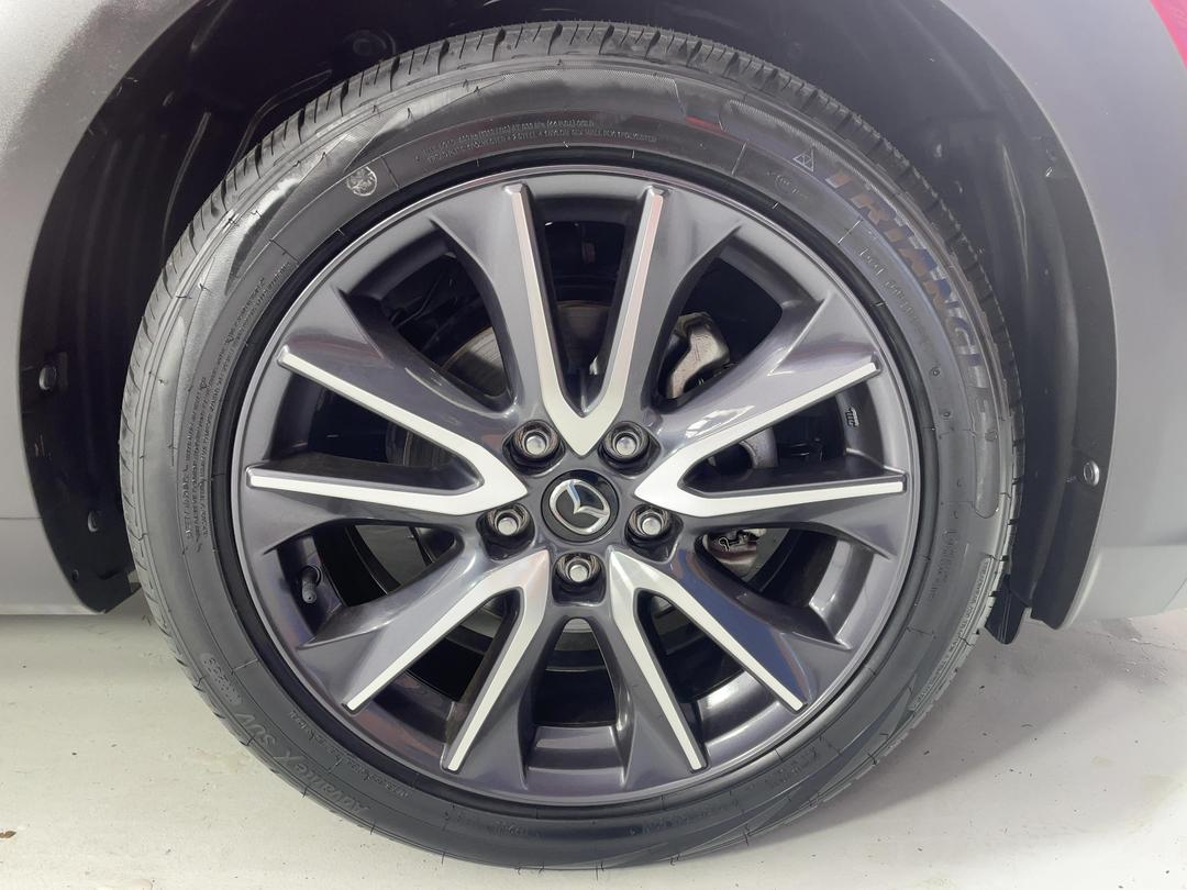 Photo '9' of Mazda CX-3