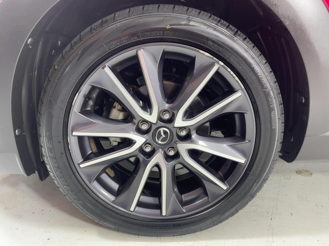 Photo '10' of Mazda CX-3