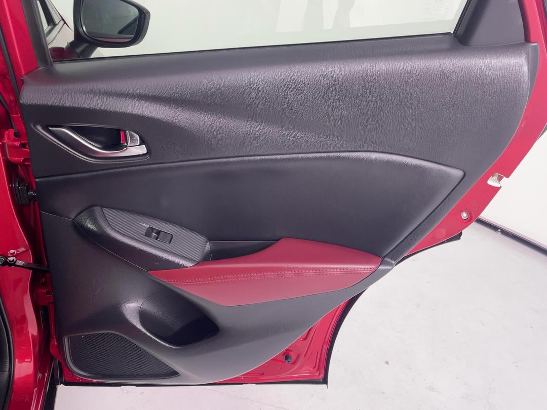 Photo '19' of Mazda CX-3