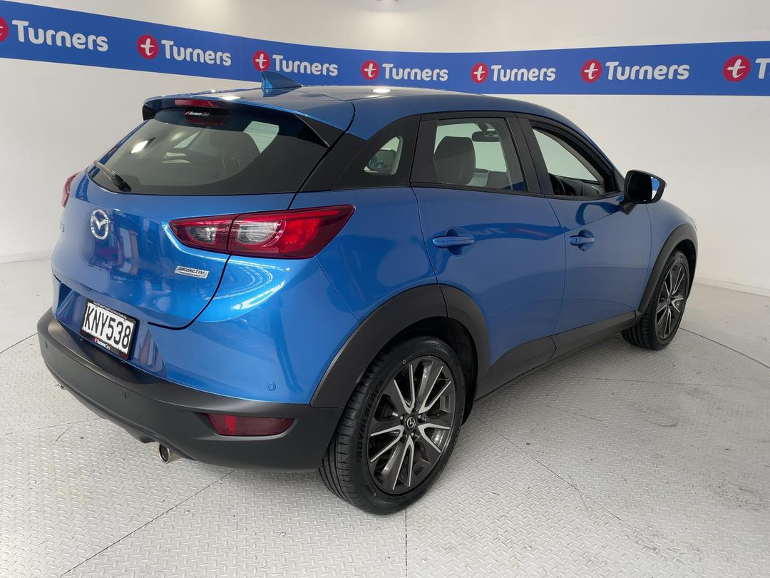 Photo '7' of Mazda CX-3