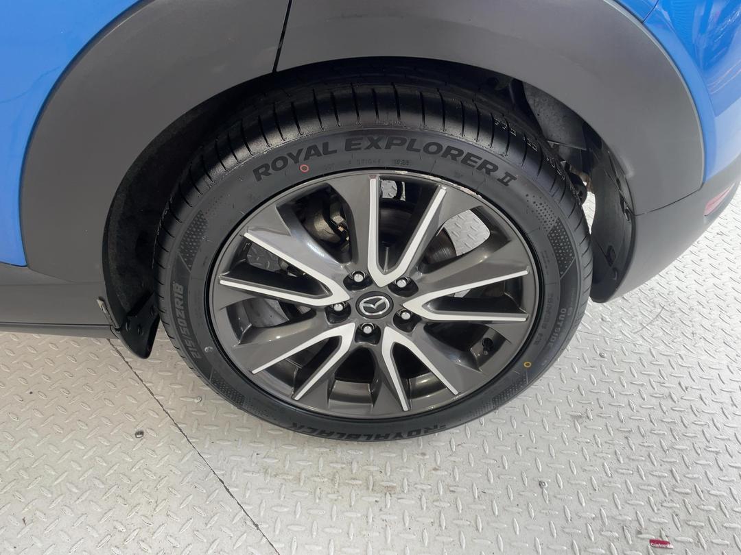 Photo '11' of Mazda CX-3