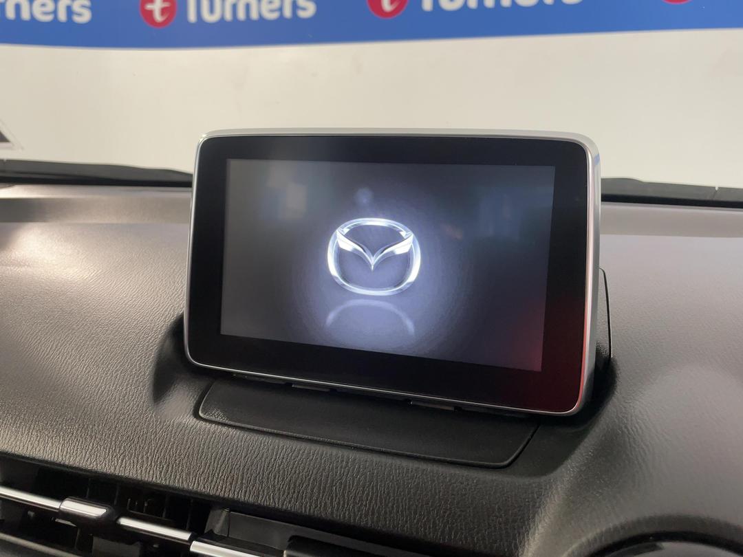 Photo '28' of Mazda CX-3