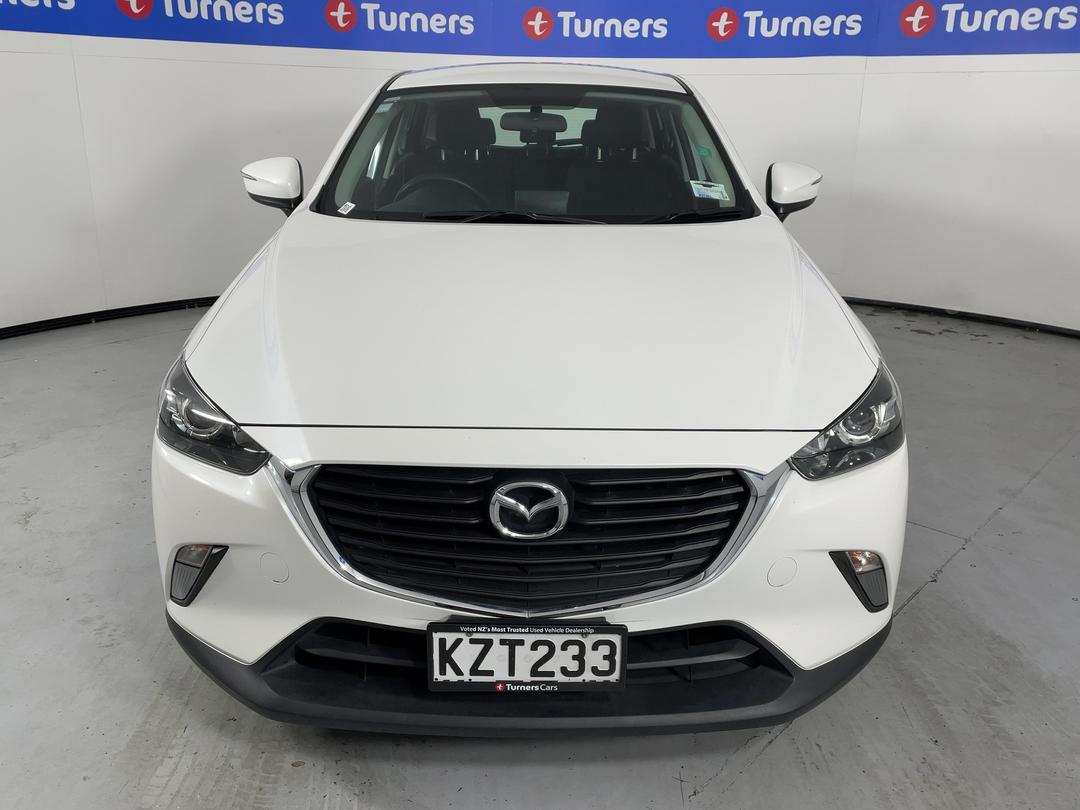 Photo '2' of Mazda CX-3