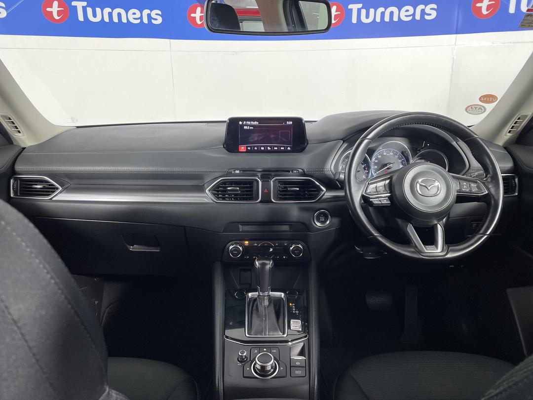 Photo '17' of Mazda CX-5