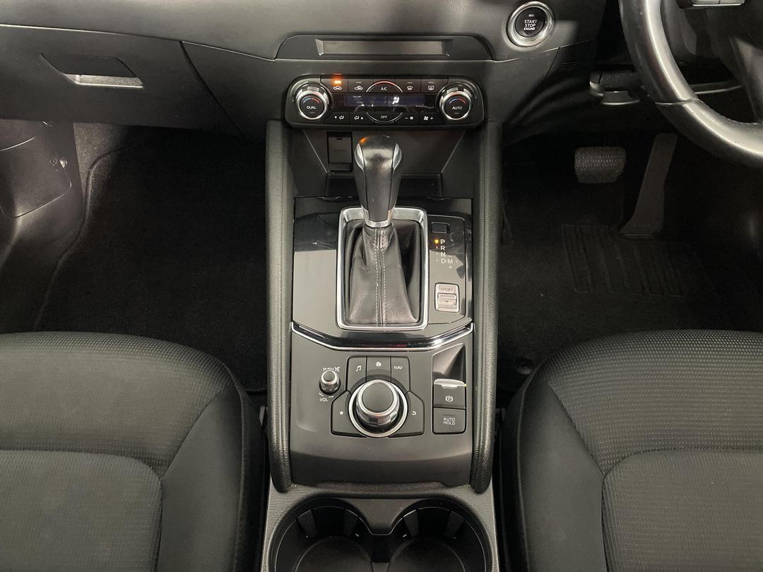 Photo '18' of Mazda CX-5