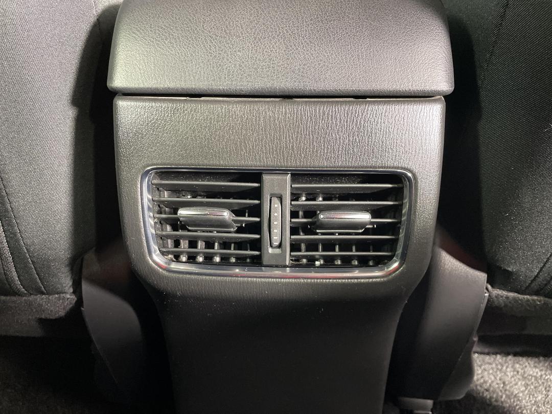 Photo '33' of Mazda CX-5