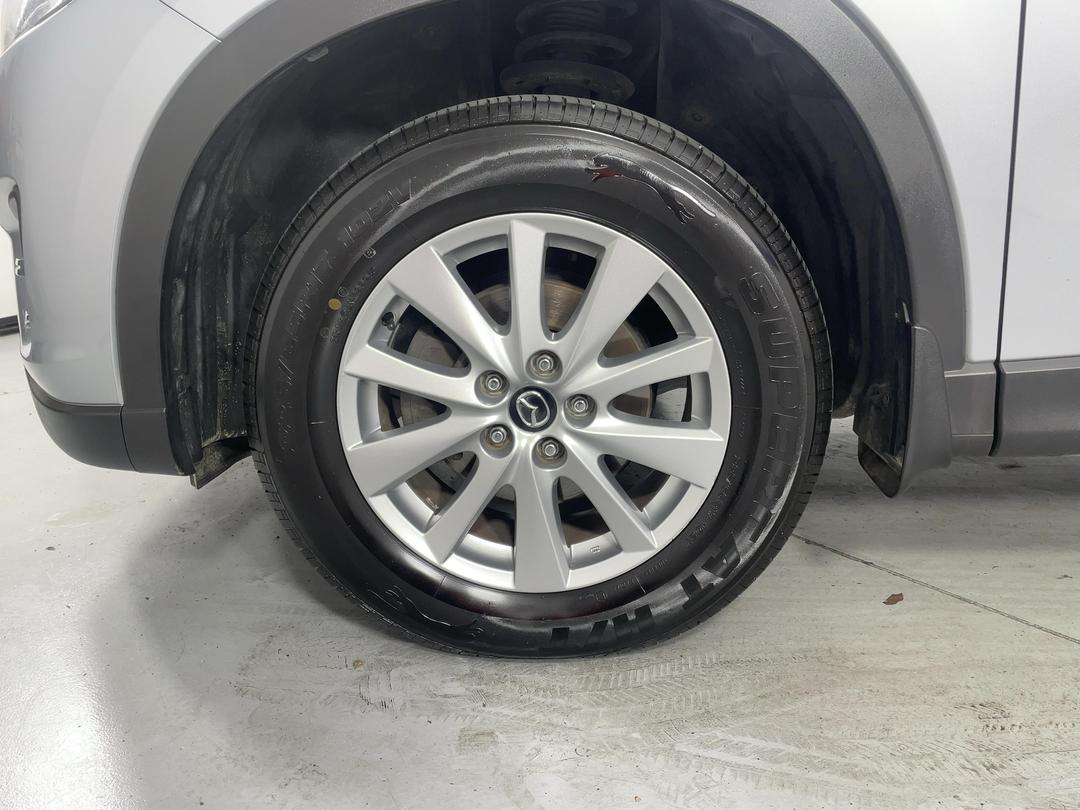 Photo '10' of Mazda CX-5