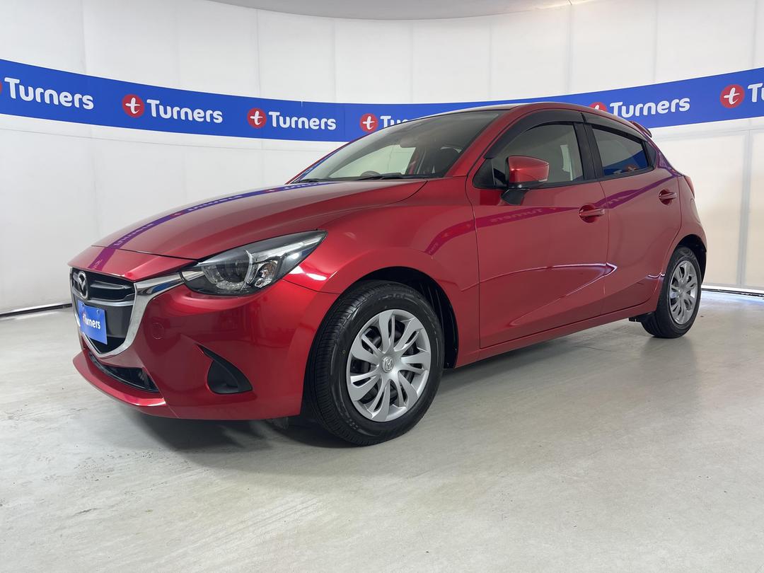 Photo '4' of Mazda Demio