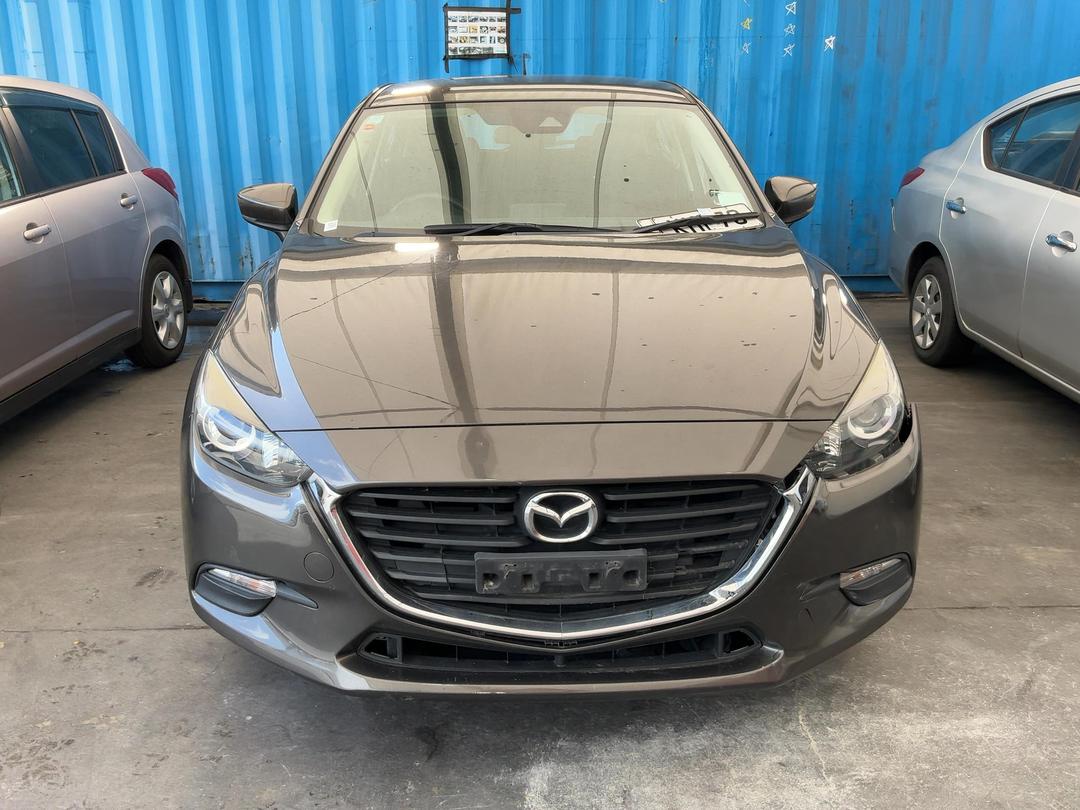 Photo '5' of Mazda Mazda3 GLX Photo '5' of Mazda Mazda3 GLX