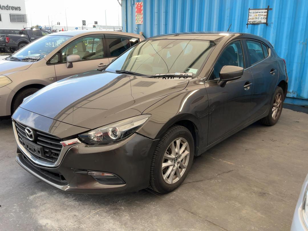 Photo '7' of Mazda Mazda3 GLX Photo '7' of Mazda Mazda3 GLX