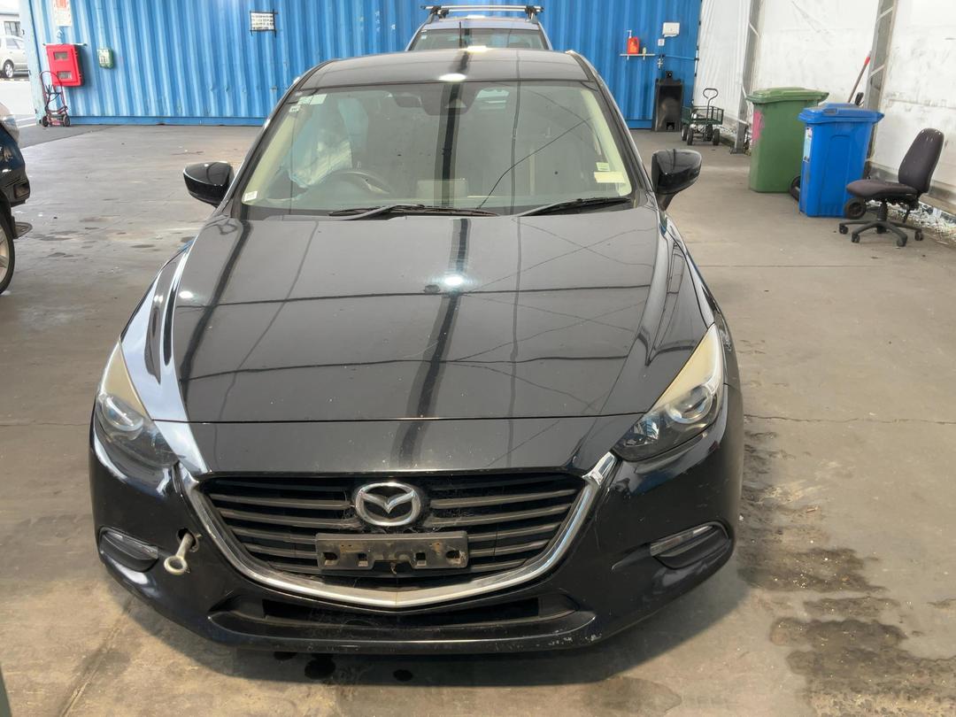 Photo '2' of Mazda Mazda3 GLX