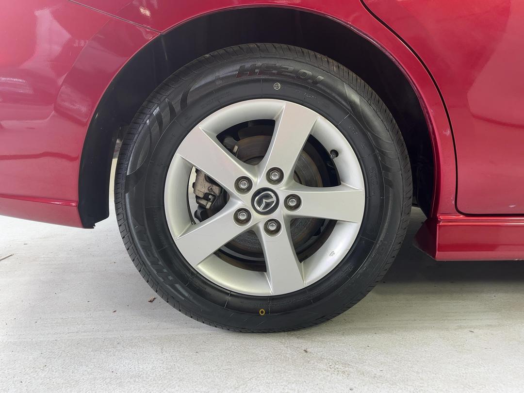 Photo '12' of Mazda Premacy