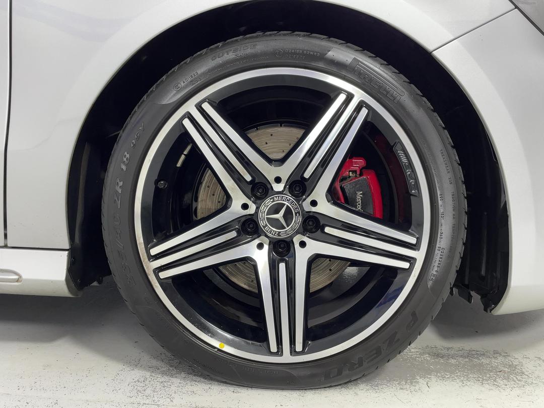 Photo '9' of Mercedes-Benz A-Class