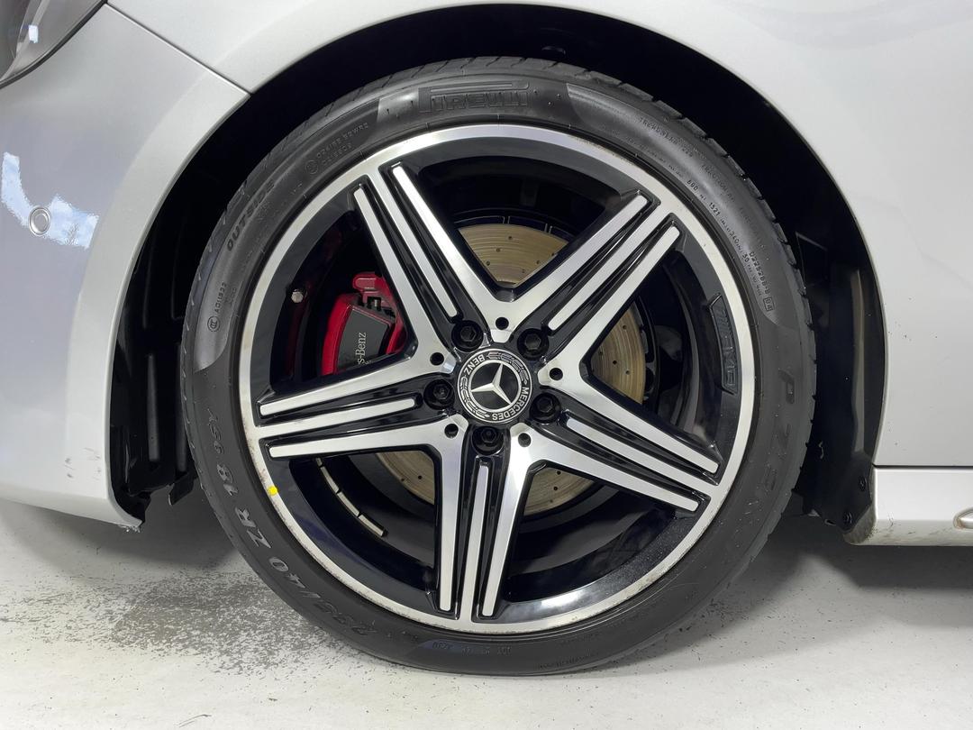 Photo '10' of Mercedes-Benz A-Class