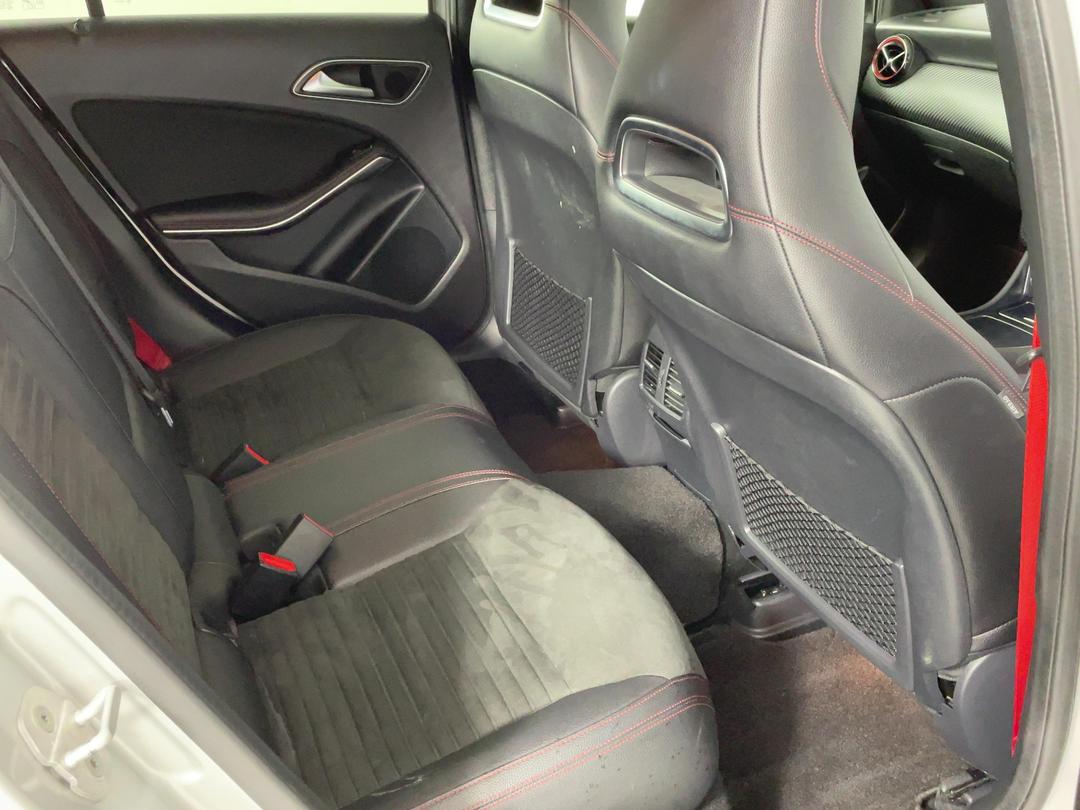 Photo '20' of Mercedes-Benz A-Class