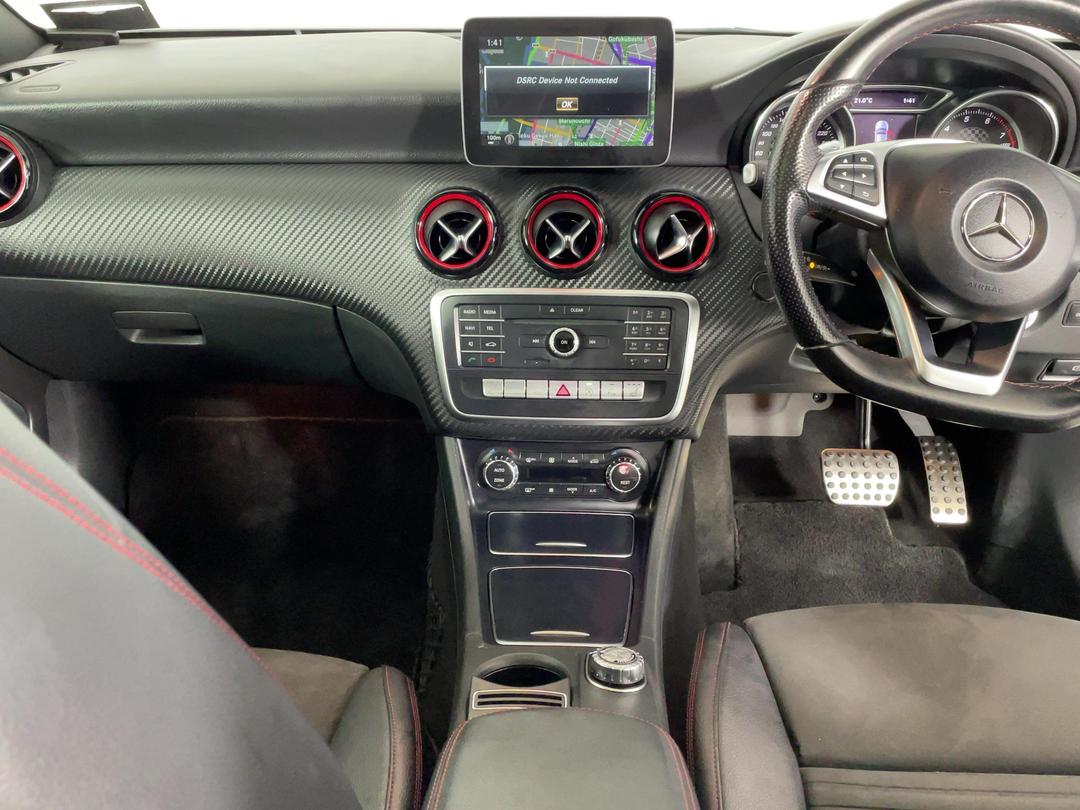 Photo '17' of Mercedes-Benz A-Class
