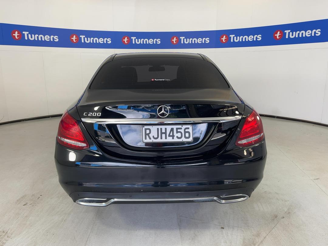 Photo '6' of Mercedes-Benz C-Class