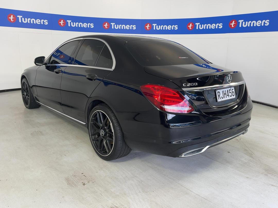 Photo '5' of Mercedes-Benz C-Class