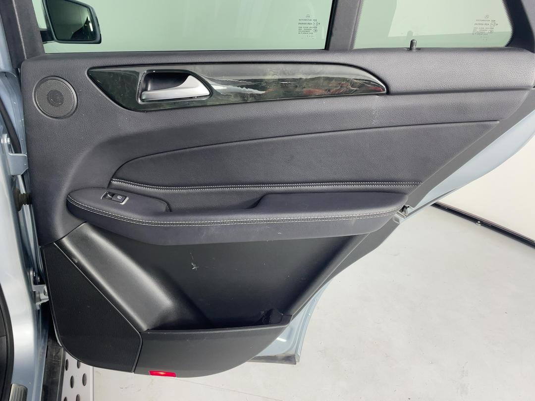 Photo '19' of Mercedes-Benz GLE