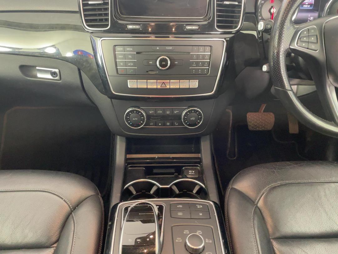 Photo '18' of Mercedes-Benz GLE