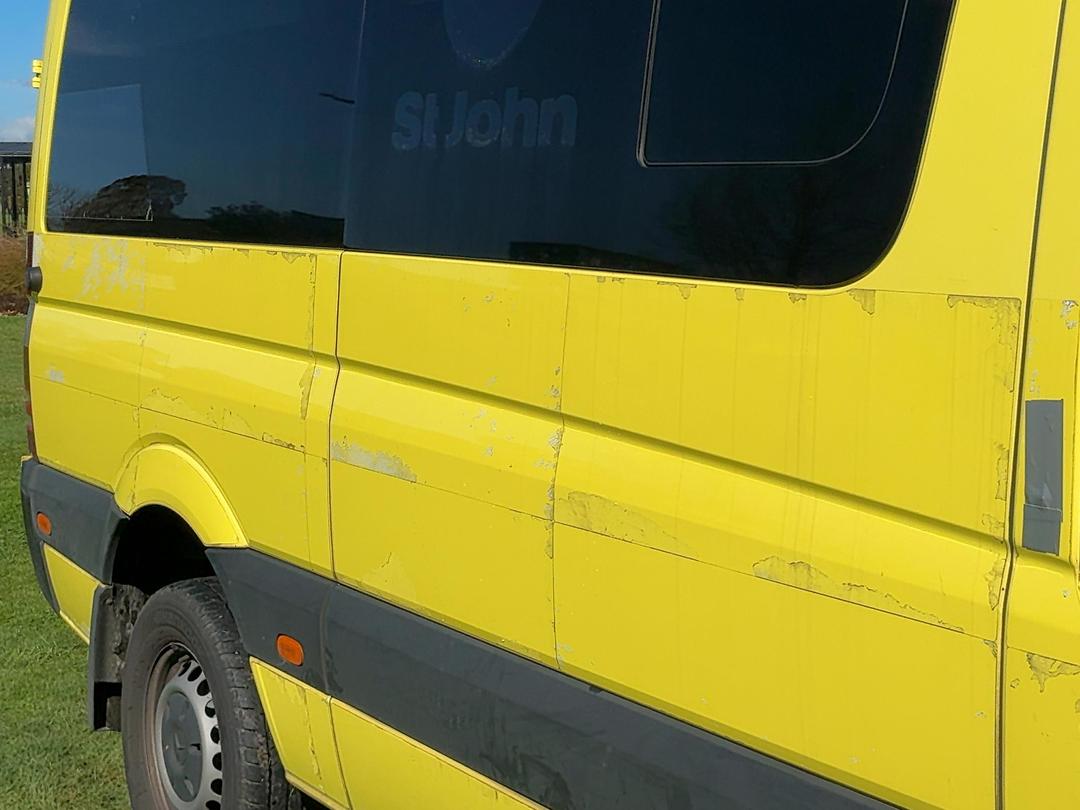Photo '34' of Mercedes-Benz Sprinter 319 VAN MWB 3.88T Ambulance