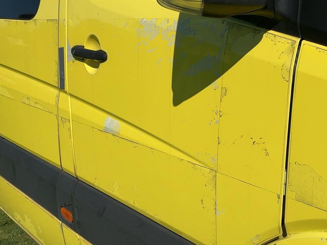 Photo '36' of Mercedes-Benz Sprinter 319 VAN MWB 3.88T Ambulance