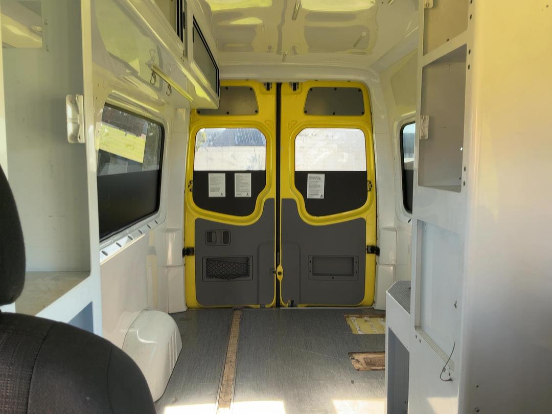 Photo '14' of Mercedes-Benz Sprinter 319 VAN MWB 3.88T Ambulance