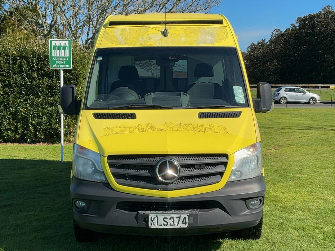 Photo '10' of Mercedes-Benz Sprinter 319 VAN MWB 3.88T Ambulance