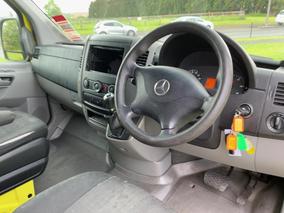 Photo '14' of Mercedes-Benz Sprinter 319 VAN MWB 3.88T Ambulance