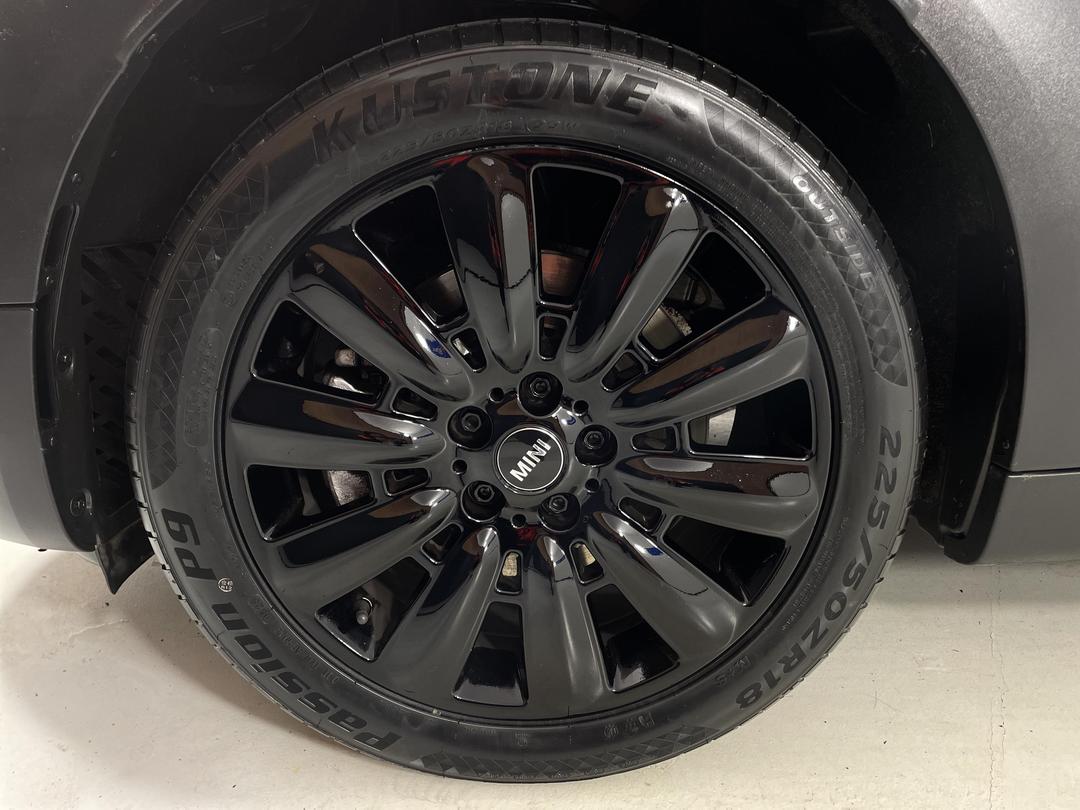 Photo '10' of Mini Countryman