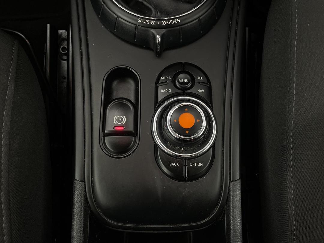 Photo '23' of Mini Countryman