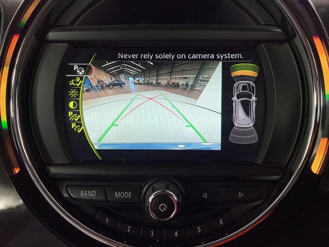 Photo '28' of Mini Countryman