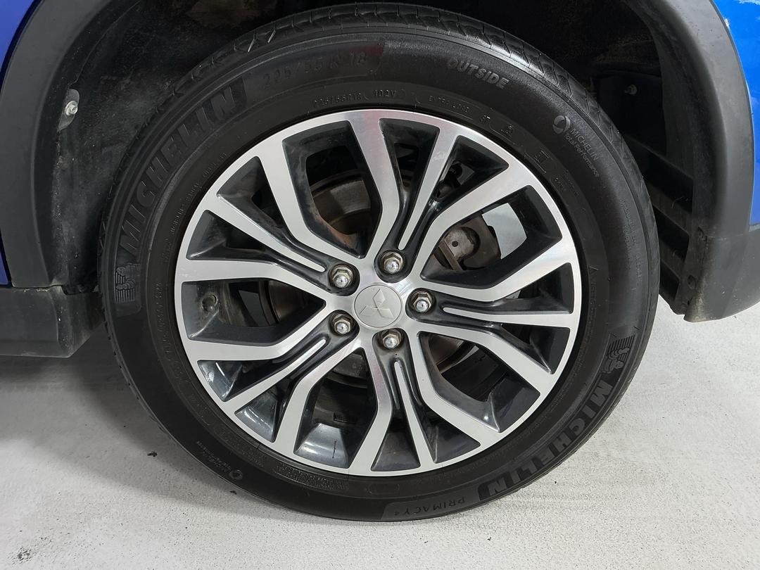 Photo '11' of Mitsubishi ASX