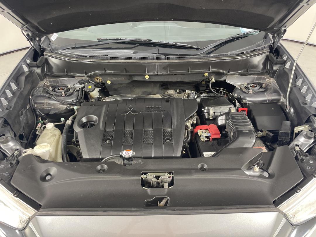 Photo '13' of Mitsubishi ASX