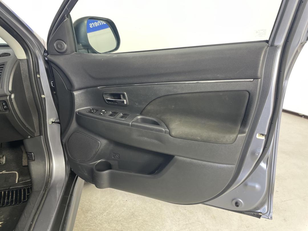 Photo '15' of Mitsubishi ASX