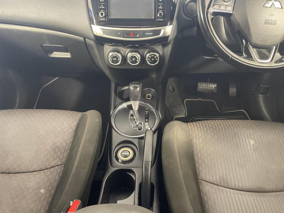 Photo '18' of Mitsubishi ASX