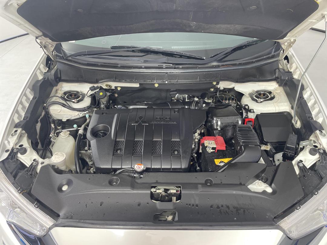 Photo '13' of Mitsubishi ASX