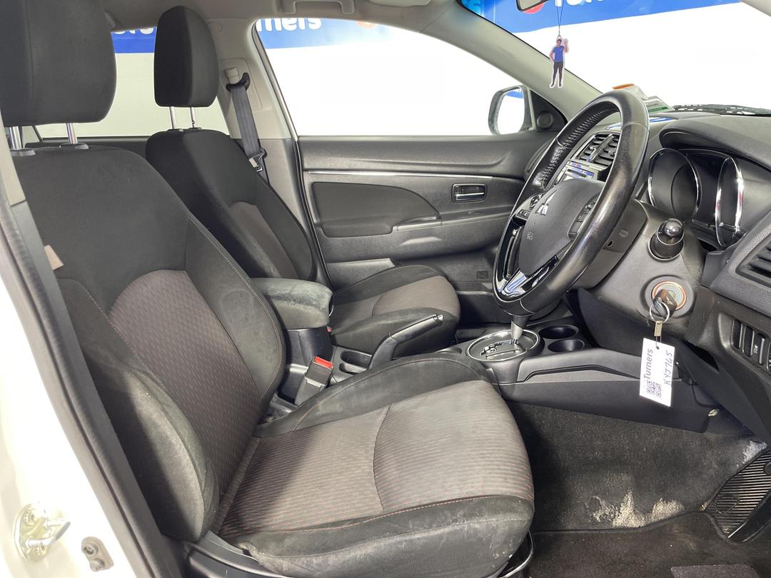 Photo '16' of Mitsubishi ASX