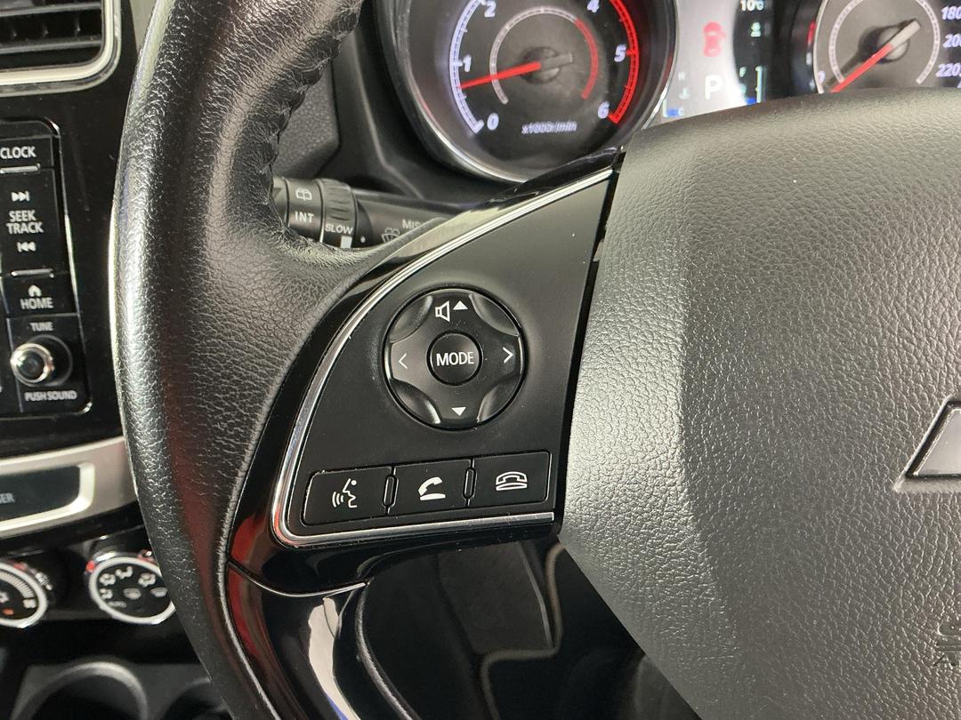 Photo '24' of Mitsubishi ASX