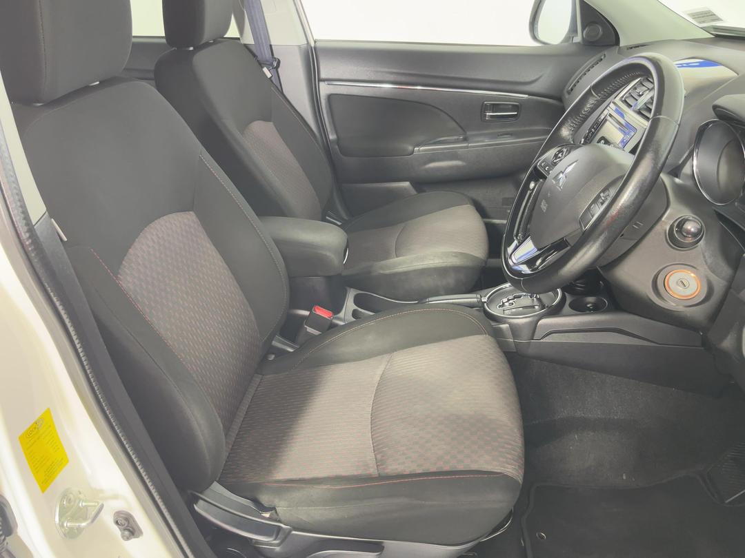 Photo '16' of Mitsubishi ASX