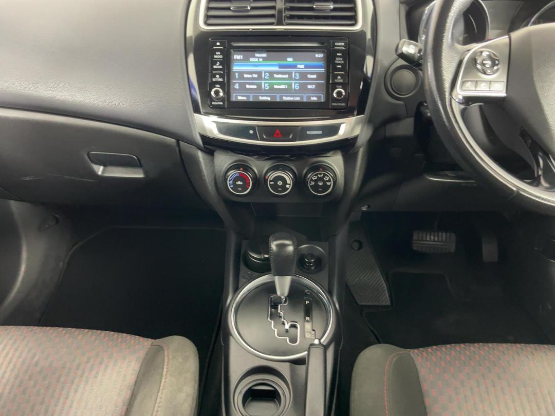 Photo '18' of Mitsubishi ASX