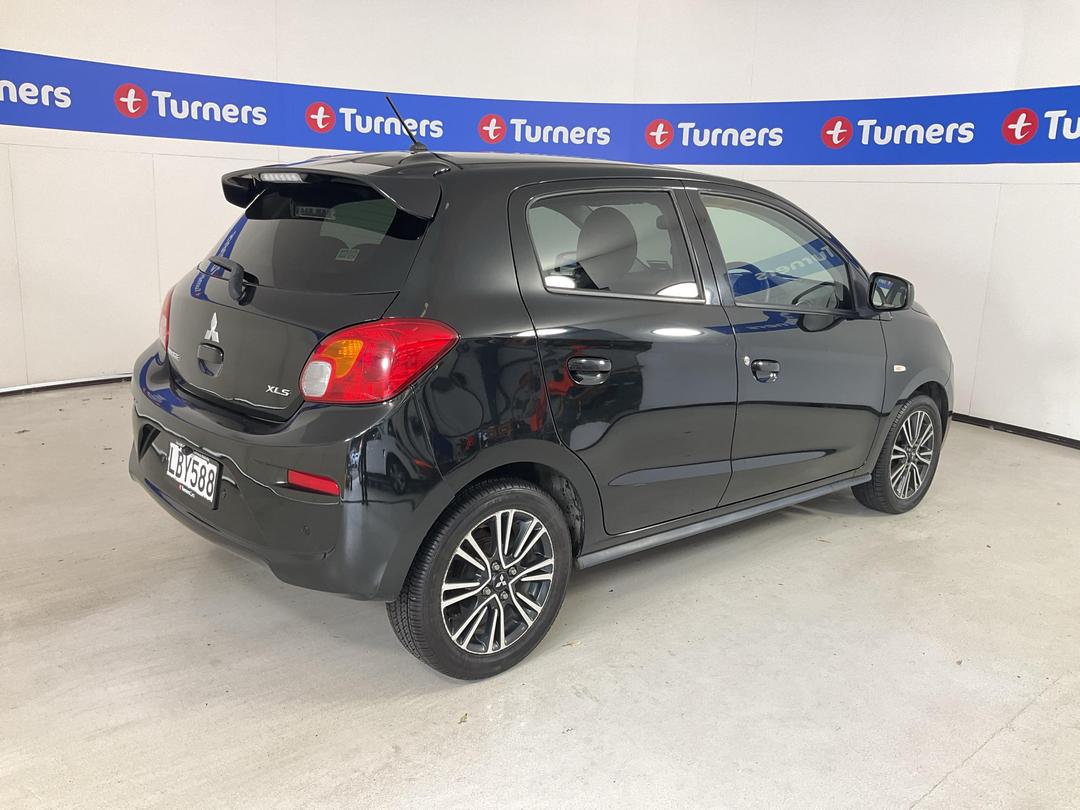 Photo '7' of Mitsubishi Mirage