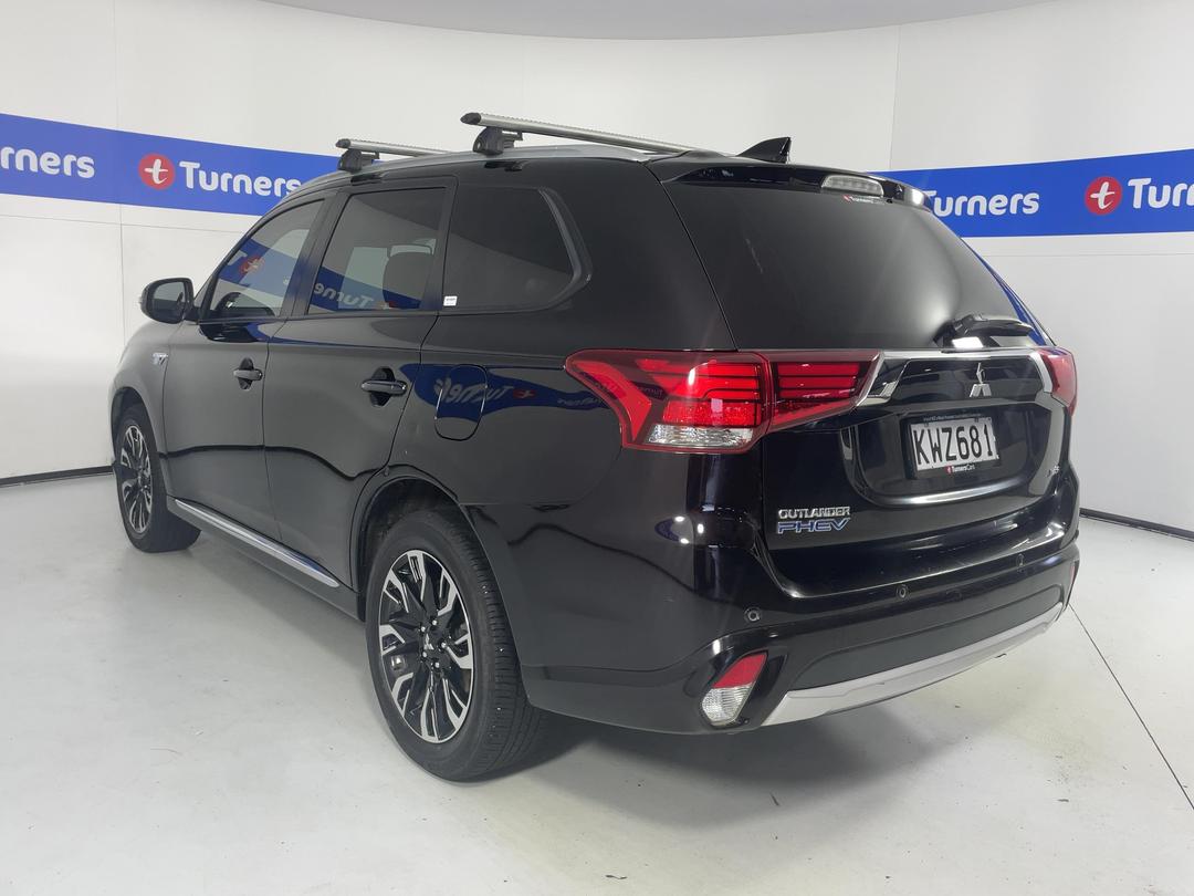 Photo '5' of Mitsubishi Outlander