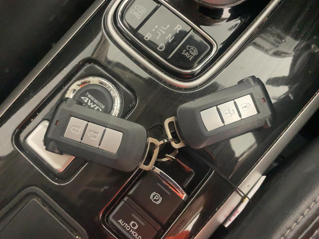 Photo '22' of Mitsubishi Outlander