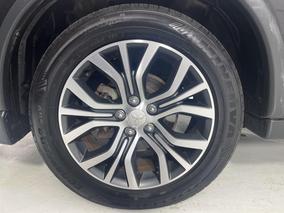 Photo '10' of Mitsubishi Outlander