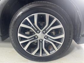 Photo '9' of Mitsubishi Outlander