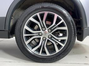 Photo '11' of Mitsubishi Outlander