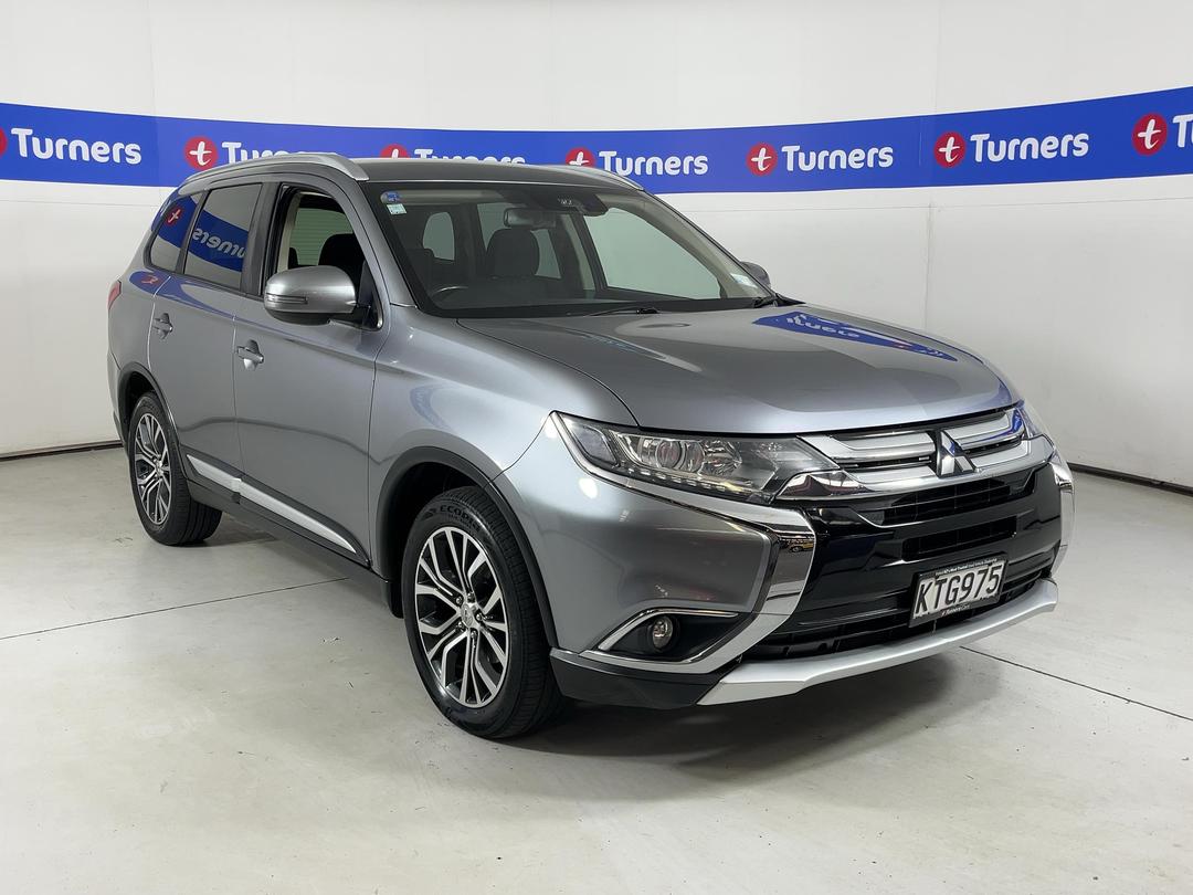 Photo '1' of Mitsubishi Outlander
