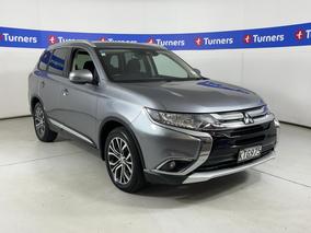 Photo '1' of Mitsubishi Outlander